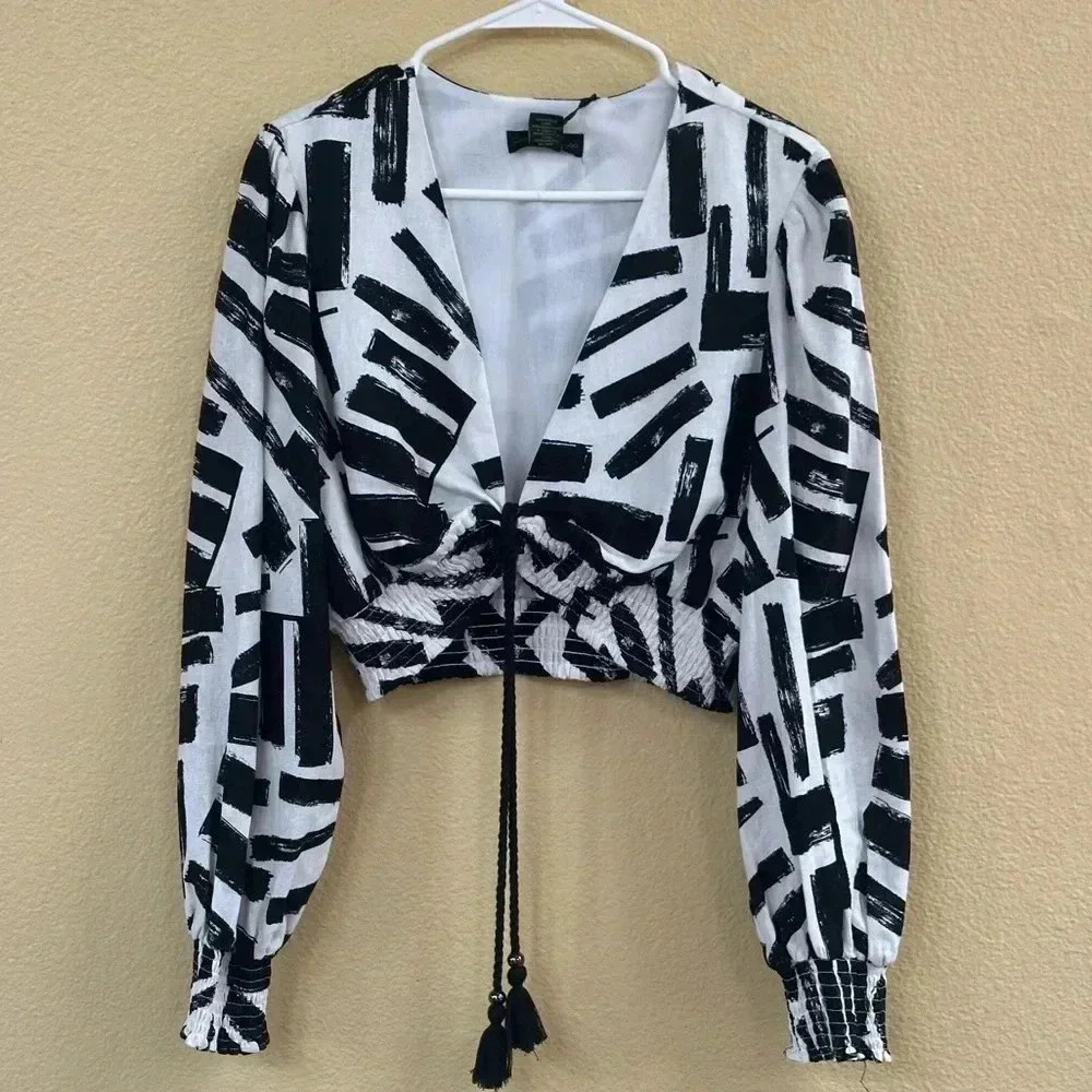 NWT House of Harlow 1960 Black/White Geometric Print Skirt & Top Set Size Large - Picture 6 of 10